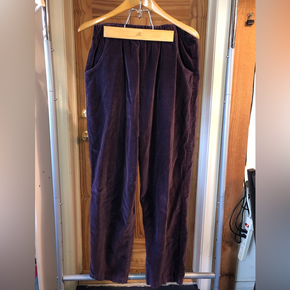 CP Shades womens burgundy velvet pants size L